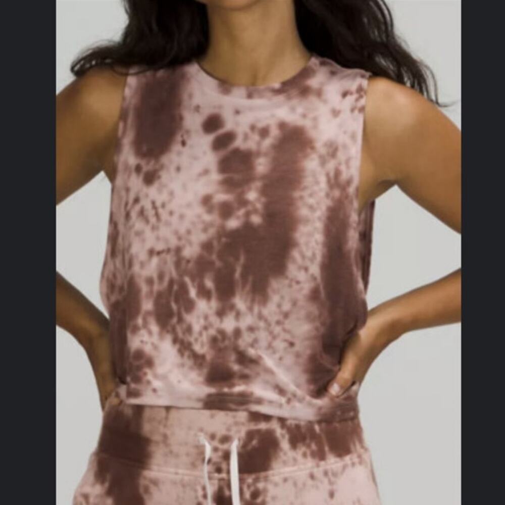 Lululemon cut back crop tank top in marble dye silky french press